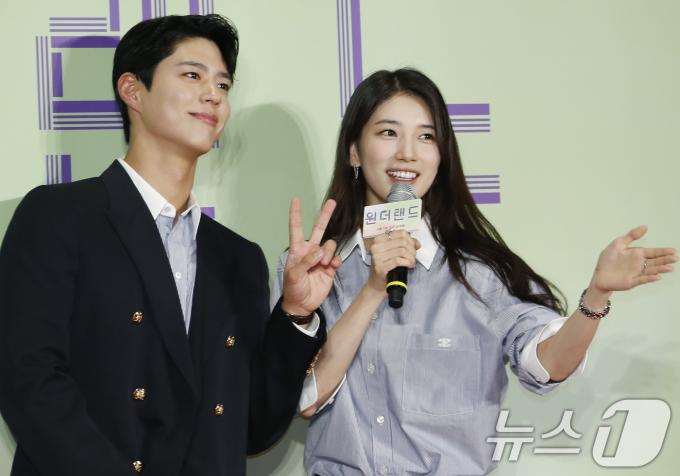 [사진] 박보검·수지, 선남선녀