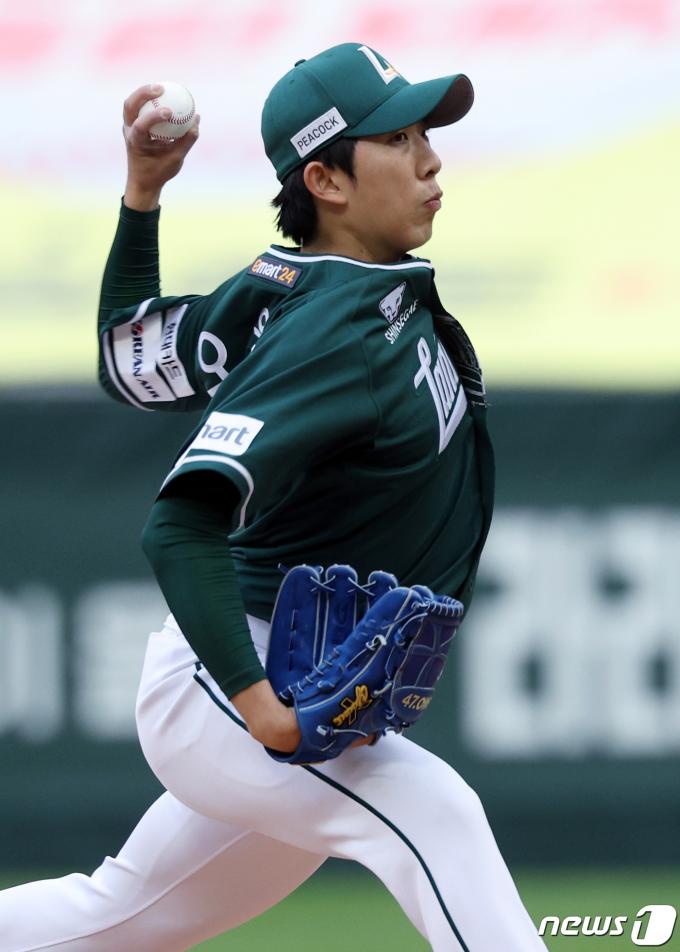 SSG랜더슨 오원석이 31일 키움 히어로즈 전에서 시즌 4승째를 수확했다./뉴스1 ⓒ News1 박정호 기자
