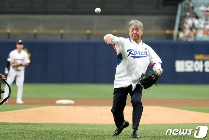 김경문 전 감독이 한화 이글스 사령탑으로 거론되고 있다./사진=뉴스1 
