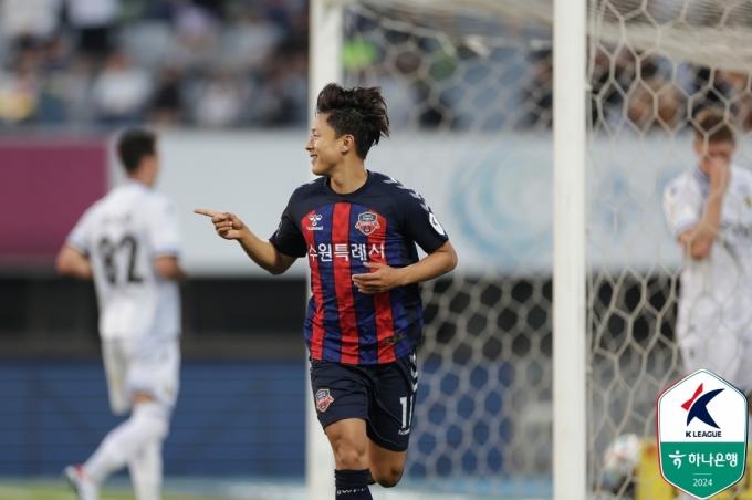 득점을 터트린 수원FC 이승우 (한국프로축구연맹 제공)