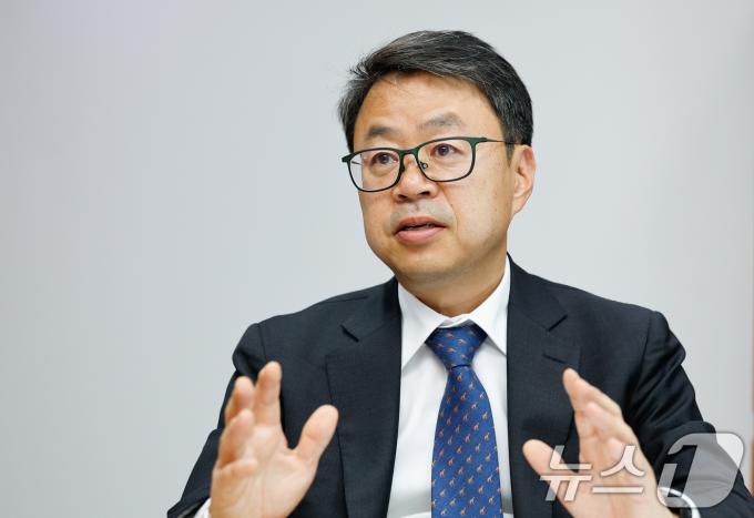 박홍배 더불어민주당 의원이 31일 서울 여의도 국회의원회관에서 뉴스1과 인터뷰를 하고 있다. 2024.5.31/뉴스1 ⓒ News1 안은나 기자