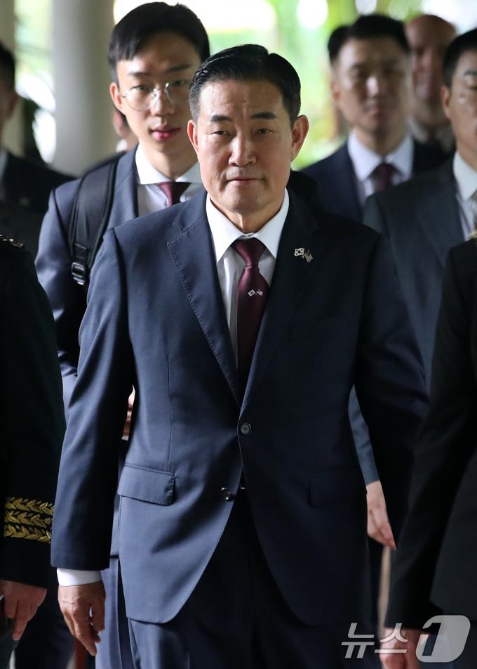 [사진] 한미 회담장 향하는 신원식 국방부 장관