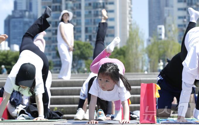 [사진] 엄마 저 잘하죠?