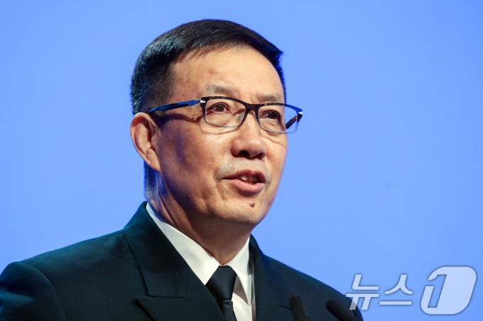 [사진] 둥쥔 중국 국방부장 샹그릴라 대화 연설