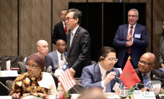 [사진] 2024 한·아프리카 외교장관회의 참석하는 조태열 장관