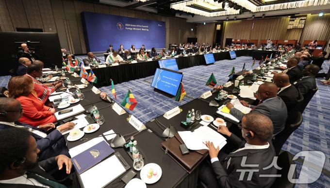 [사진] 조태열 외교장관, 2024 한·아프리카 외교장관회의 모두발언