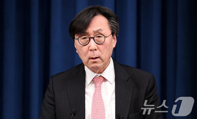 [사진] NSC, 북 오물 풍선에 