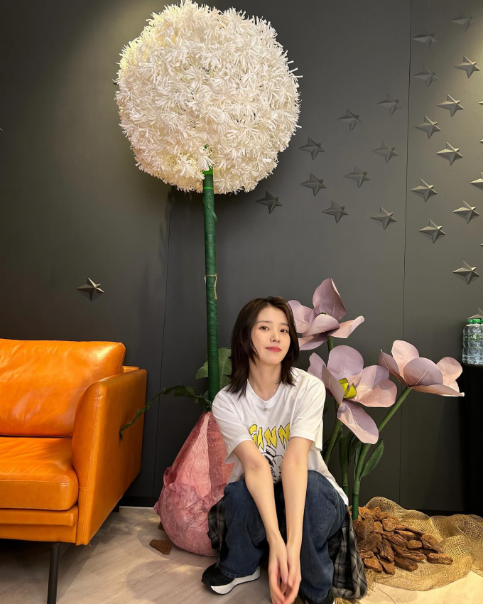 사진=아이유 인스타그램