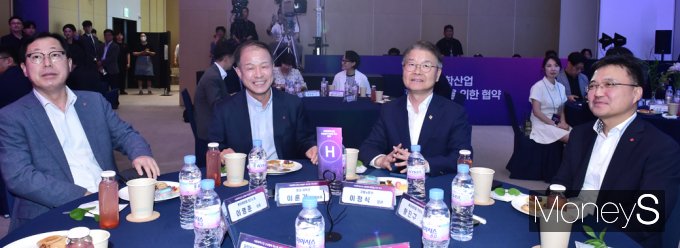 [머니S포토] 조선·자동차업계 이어 '석유화학산업' 상생협약, 체결
