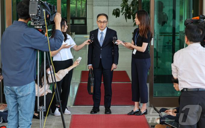 [사진] 입장 밝히는 이원석 검찰총장