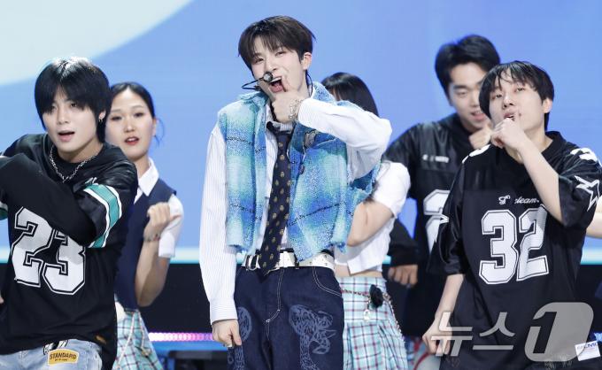 [사진] 정동원, 오늘 기분 최고