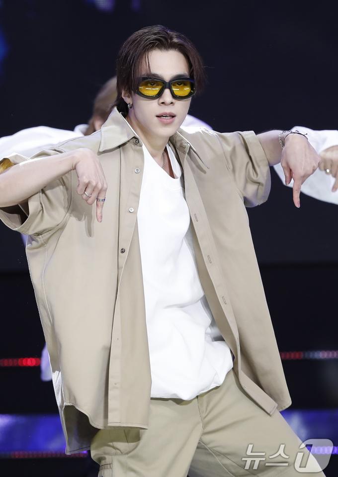 [사진] 헨드리, 강렬한 끌림