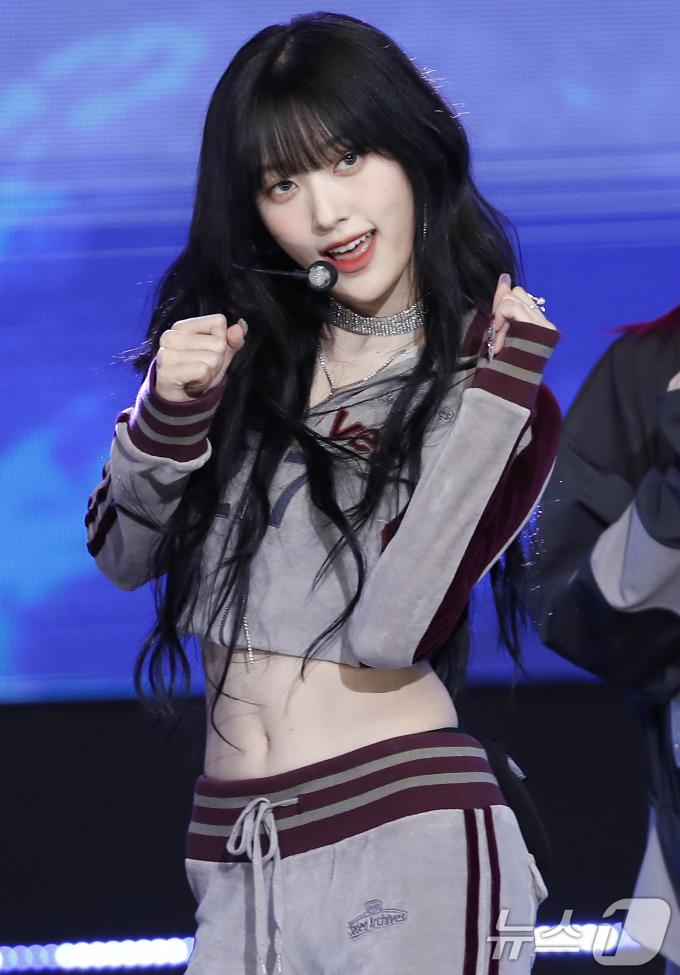 [사진] 최리, 사랑스럽게