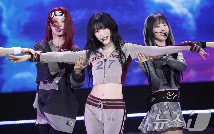 [사진] 아르테미스 최리, 달콤한 떨림