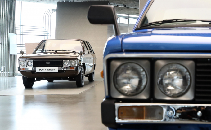 현대자동차 '포니의 시간' 전시장에 포니가 전시돼 있다./사진=뉴스1