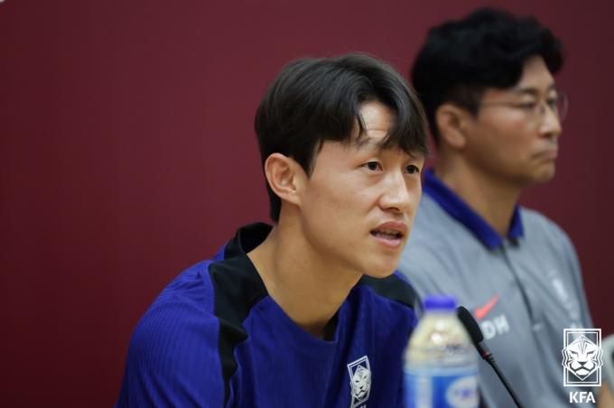 [사진] 기자회견하는 이재성