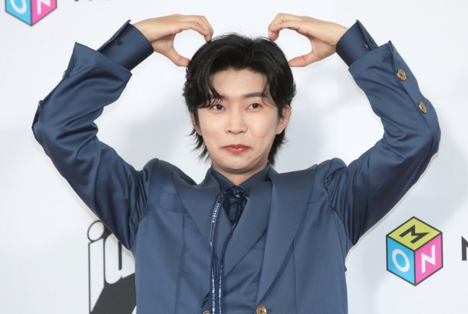 가수 임영웅의 대구 팬클럽이 임영웅의 생일을 맞아 장애인을 위한 놀이공원 투어를 진행했다. /사진=뉴스1