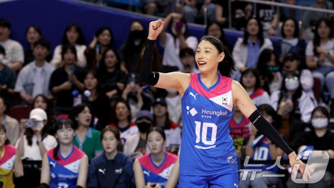 [사진] 신나는 김연경