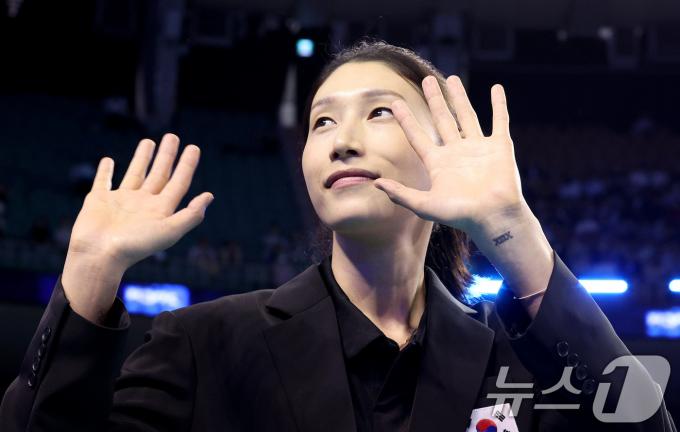 [사진] 김연경 '많은 응원 감사했습니다'