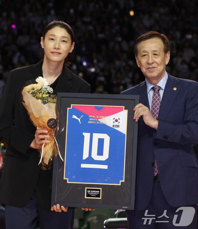 [사진] 여자배구 최고의 10번
