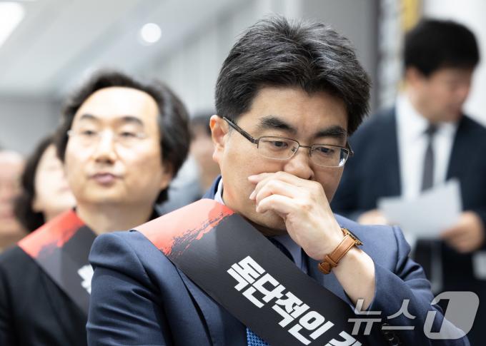 [사진] 전국의사대표자회의 참석한 방재승 서울의대 2기 비대위원장