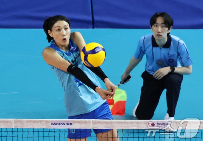 [사진] 김연경 '집중'