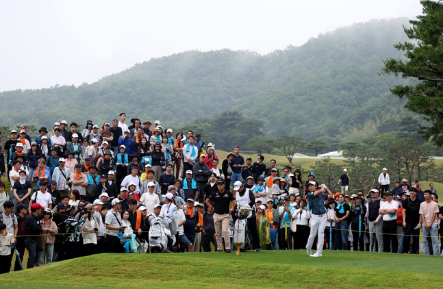 전가람의 KPGA 선수권대회 최종라운드 경기 모습. /사진= KPGA