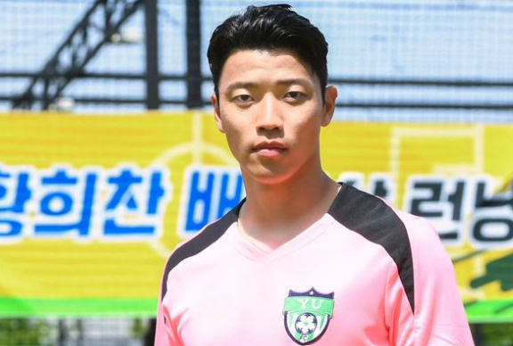 송지효가 황희찬에게 돌직구 플러팅을 날렸다. /사진=SBS 제공