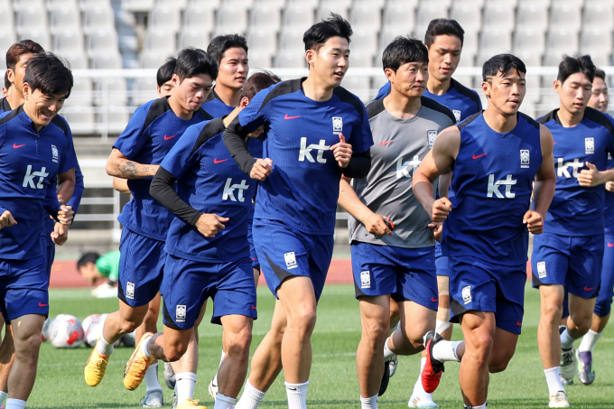 한국 축구대표팀이 오는 11일 중국과 2026 북중미 월드컵 아시아 2차 예선 최종전을 치른다. 사진은 한국 축구대표팀 선수들의 훈련 모습. /사진= 뉴스1