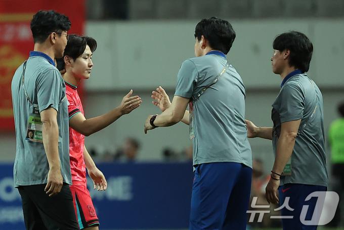 [사진] 이강인, 오늘의 수훈선수