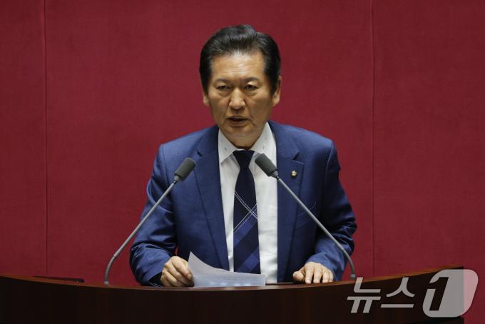국회 법제사법위원회 위원장에 선출된 정청래 더불어민주당 의원. 뉴스1 ⓒ News1 안은나 기자