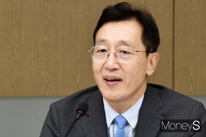[머니S포토] 푸드QR 표준 적용 MOU, 장근무 유통물류진흥원장 인사말