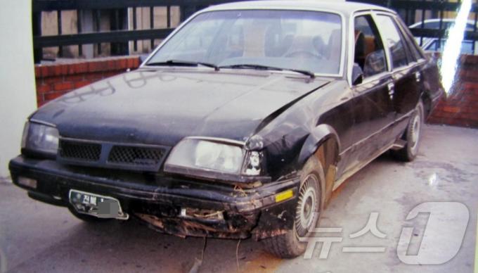 1998년 12월 20일 밤 교통사고를 위장해 남편을 살해할 때 사용된 프린스 승용차. (사진=서울경찰청 제공)  ⓒ 뉴스1