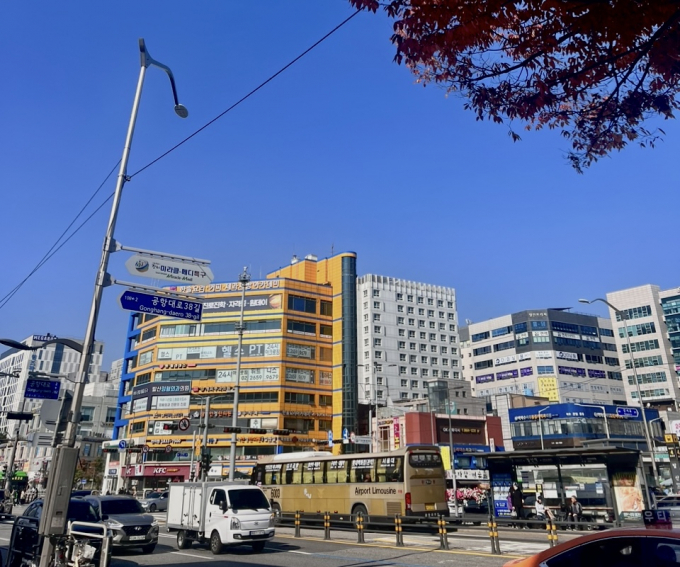 오피스텔이 즐비한 서울 마곡지구 발산역의 모습 /사진=김서연 기자 