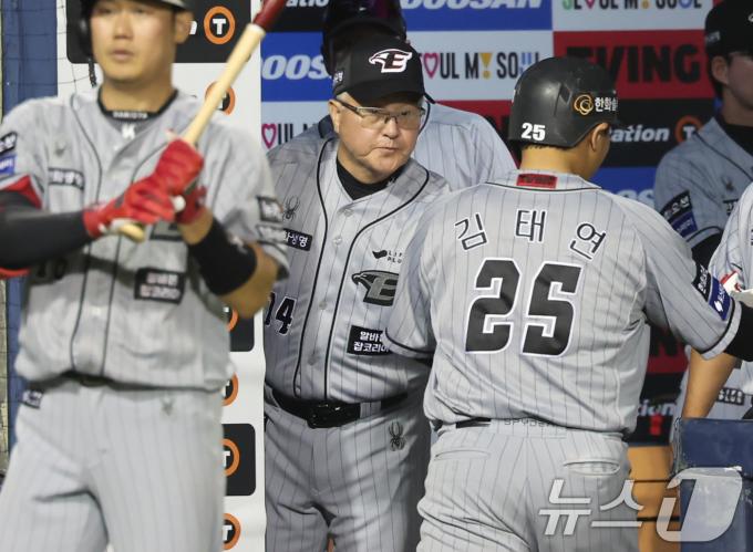 [사진] 김경문 감독, 따라잡아 보자!