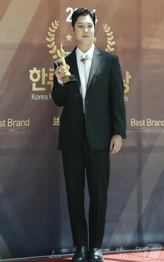 [사진] 양승호, 더 멋져졌네