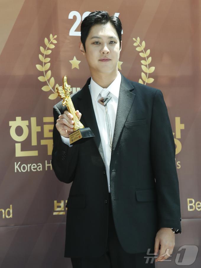 [사진] 엠블랙 출신 양승호, 오랜만이죠?