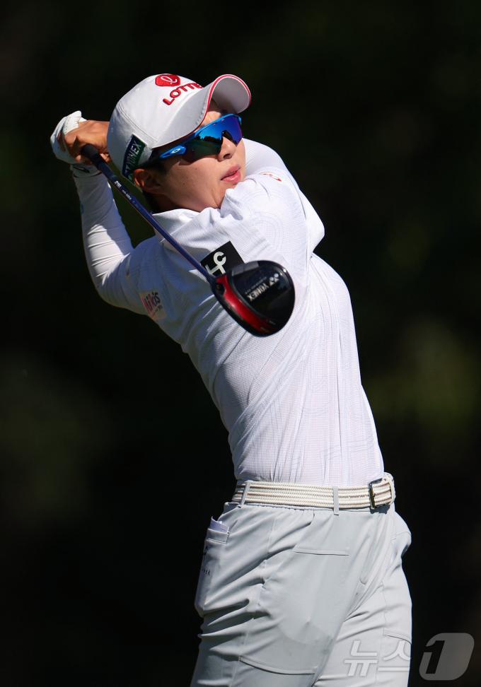 [사진] [포토]김효주, 마이어 LPGA 클래식 2R 티샷