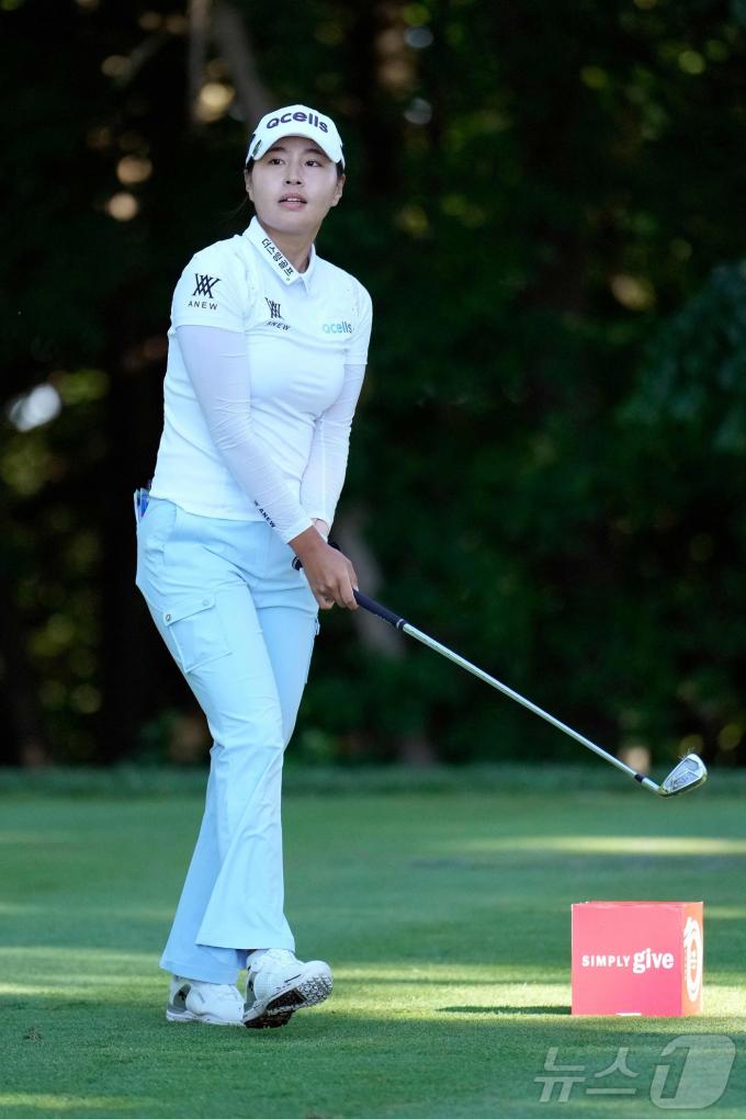 [사진] [포토]성유진, 마이어 LPGA 클래식 2R 7번홀 티샷