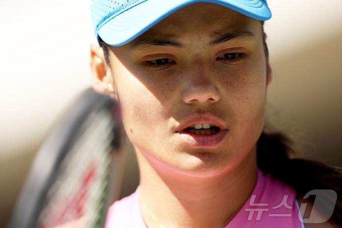 21개월 만에 WTA투어 4강에 오른 영국의 테니스 스타 엠마 라두카누. ⓒ AFP=뉴스1