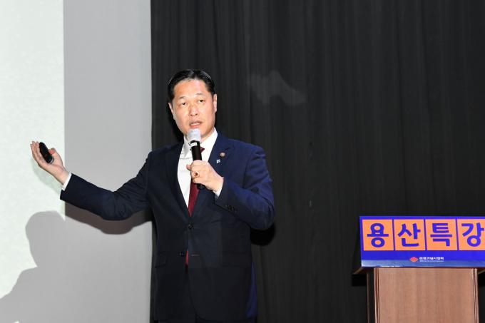 이희완 국가보훈부 차관.(전쟁기념사업회 제공)
