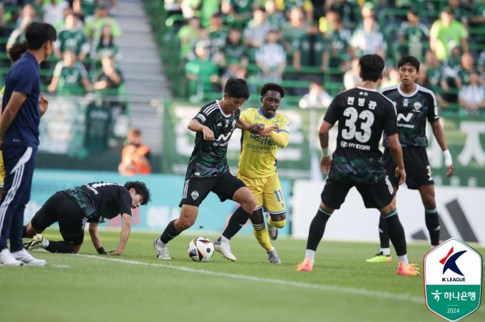 전북과 인천이 2-2로 비겼다.(한국프로축구연맹 제공)