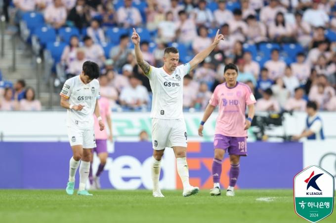 울산과 서울이 2-2로 비겼다.(한국프로축구연맹 제공)