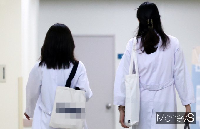 [포토스토리] 의료계 결국 집단휴진, 주민 부정적 시각·쓴소리 늘어나