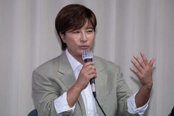 박세리가 기자들의 질문에 답하는 모습. /사진=뉴스1
