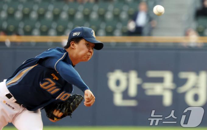 [사진] NC선발 임상현의 역투