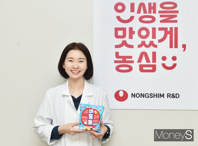 마유현 농심 스프개발팀 연구원은 배홍동 비빔면의 성공 비결로 '비빔소스'를 꼽는다. /사진=임한별 기자