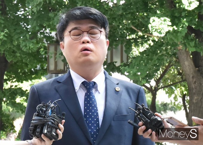 [머니S포토] 의협 회장, 지난 소환조사 거부 질의에 