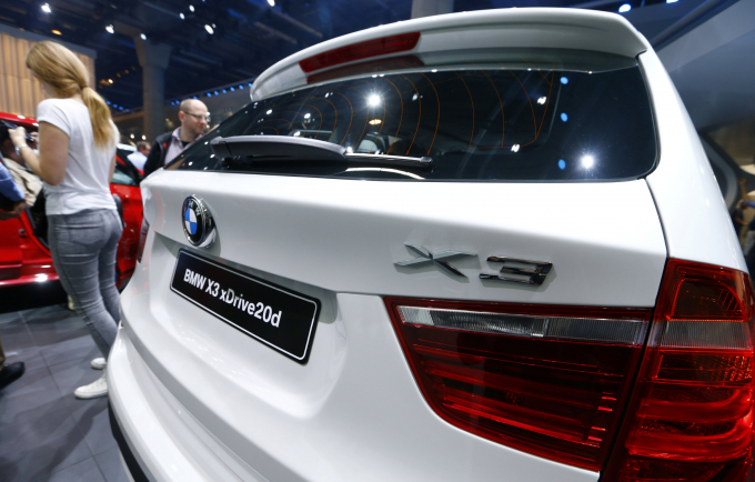 한 모터쇼에 전시된 BMW X3 xDrive20d의 후면 /사진=로이터