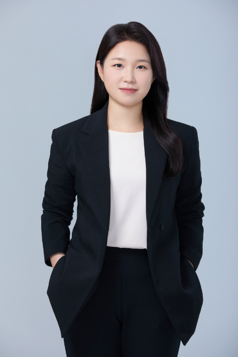 한아람 변호사는 낙후된 시골 마을에서 자신을 필요로 하는 이들을 위한 조력자의 삶을 꿈꾼다. /사진=한아람 변호사 